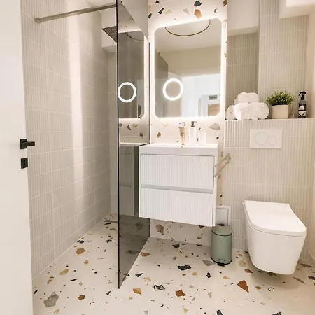 Far-ului Apartament *
